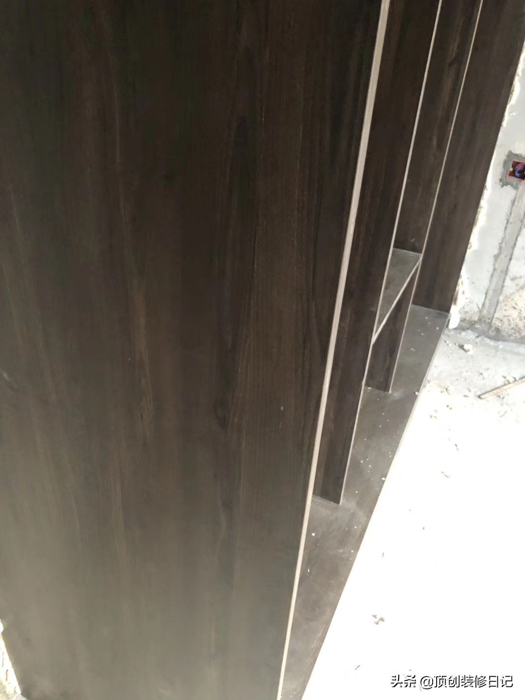 128平现代轻奢实景,128平轻奢风格效果图