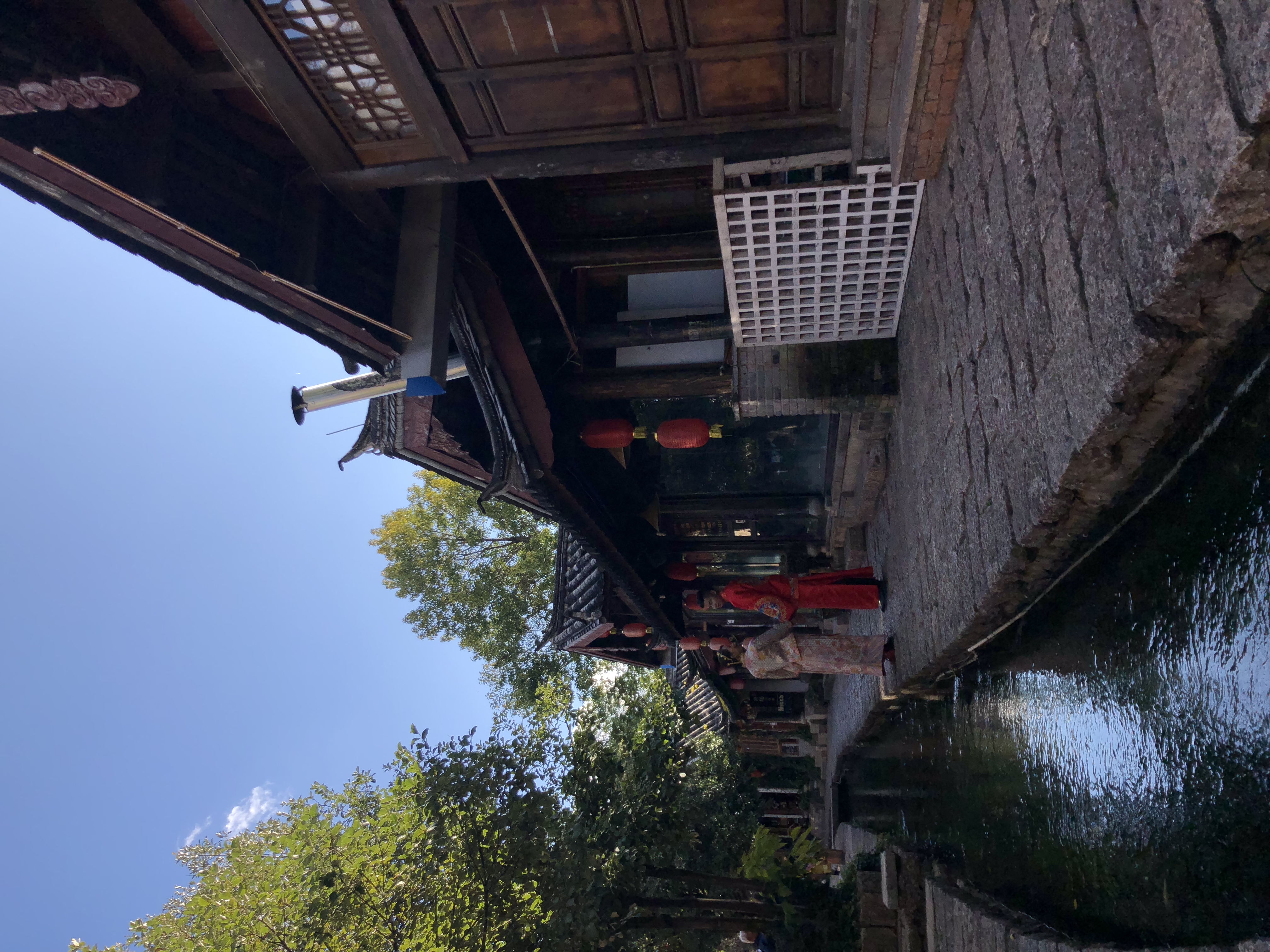 束河古镇民宿雪山下的家,束河古镇住宿看玉龙雪山