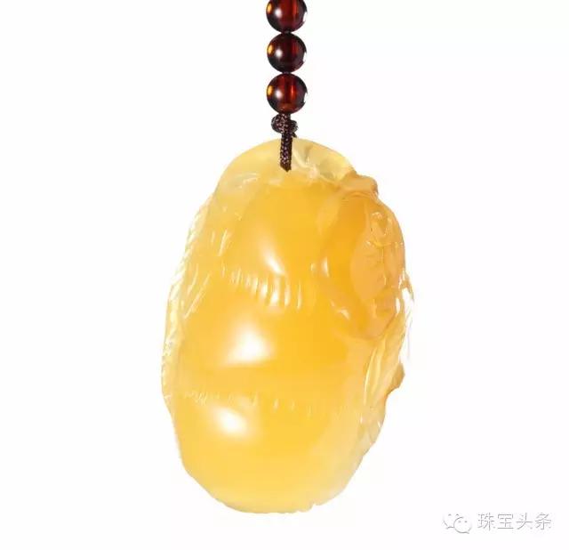 琥珀跟蜜蜡哪个好,秒懂翡翠和玉的区别