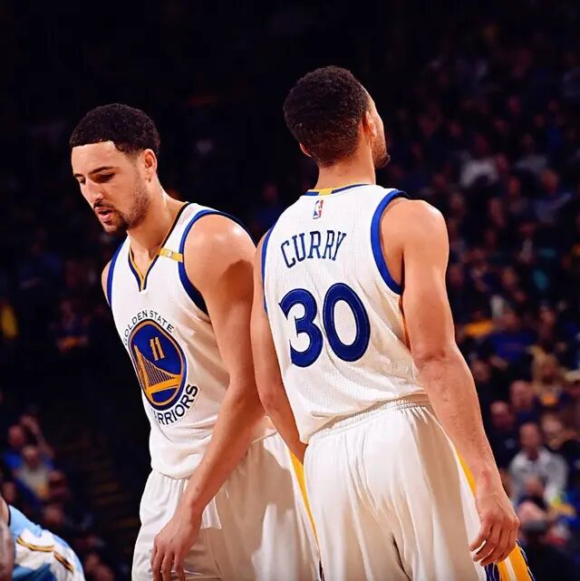 纳什放到现在会比库里差吗,纳什为什么比库里强