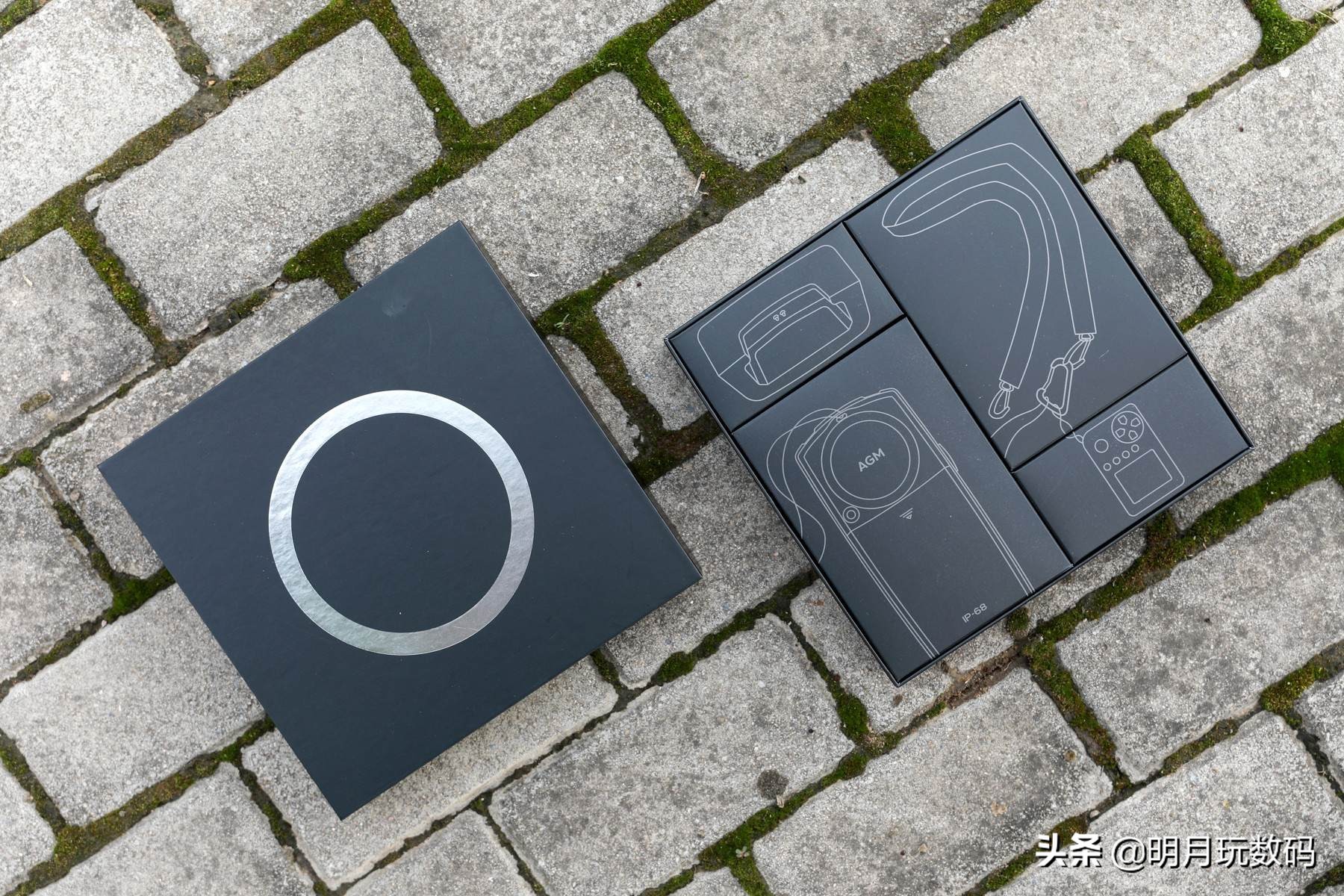 能扫码聊微信的功能机,可以聊微信刷抖音打电话的手机