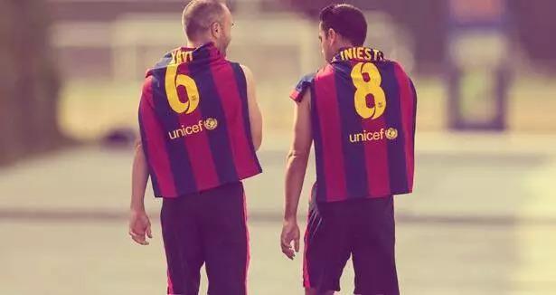 哈维和伊涅斯塔谁厉害实况足球,伊涅斯塔踢球解析