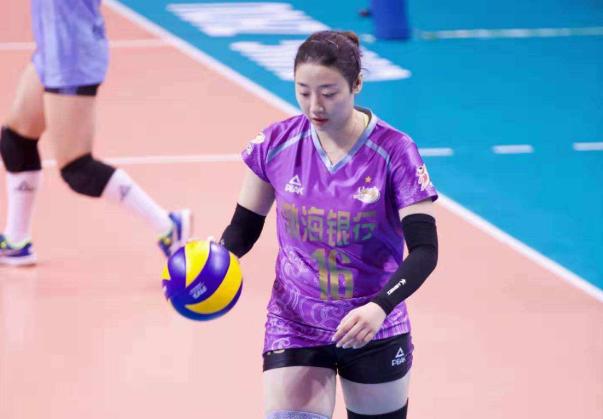 强行复出?姚迪渴望出战明晚比赛,天津女排征召孟豆或表明态度