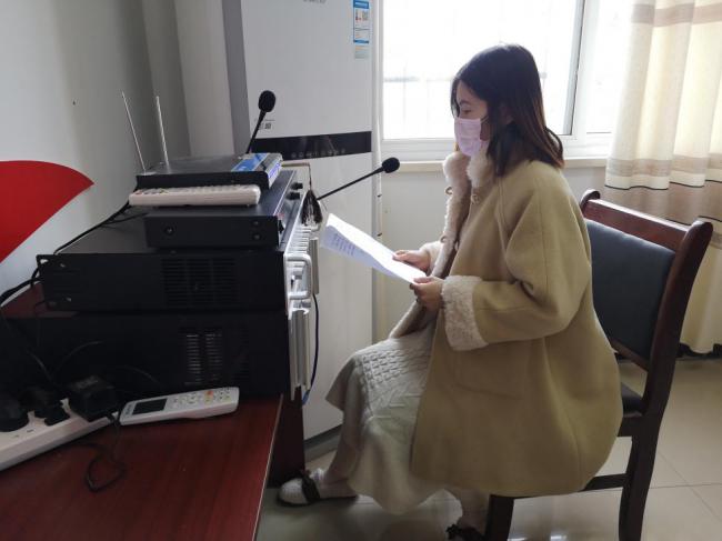 江艳妈妈照片,江艳的妈妈视频