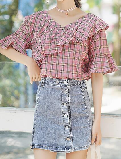 平胸的姐妹穿紧身衣怎么办,平胸妹子怎么穿搭显胸型