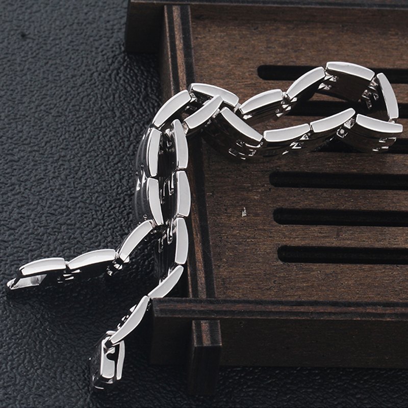 金至尊铂金手链,高贵玫瑰手链