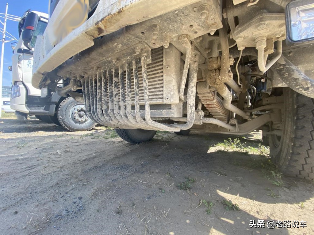 远看五十铃,近看是欧曼——欧曼9泵车