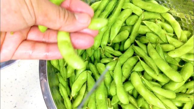 大厨不外传的秘密,煮毛豆既入味又翠绿多少时间