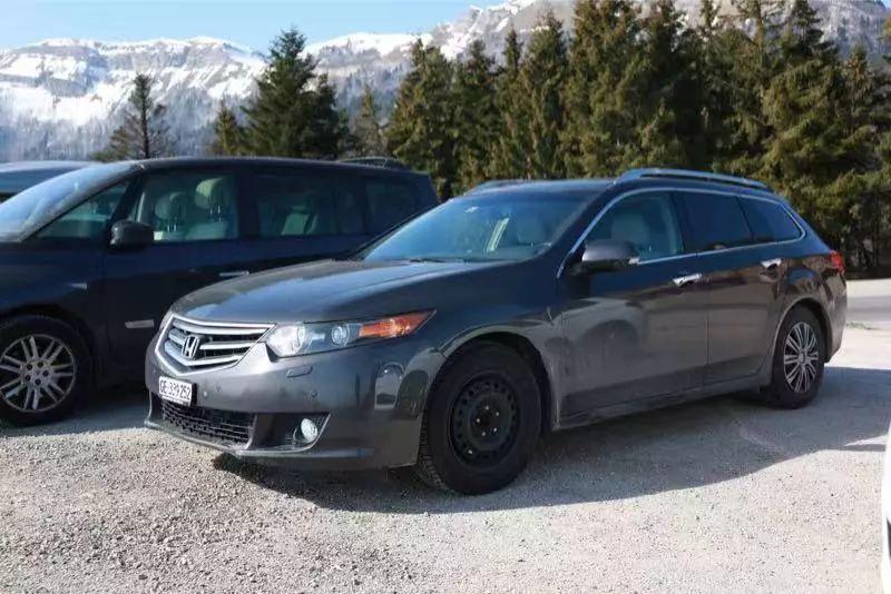 欧洲自驾游感受中国强大 (欧洲自驾游汽车)