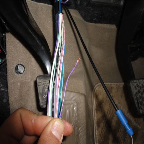 汉兰达一键启动遥控器没有芯片吗,汉兰达钥匙没电了一键启动怎么开