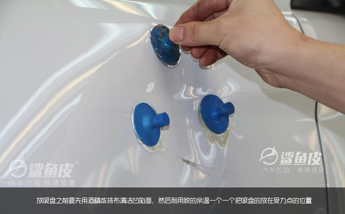 汽车叶子板凹陷修复的两种办法,奥迪a4叶子板凹陷修复要多久