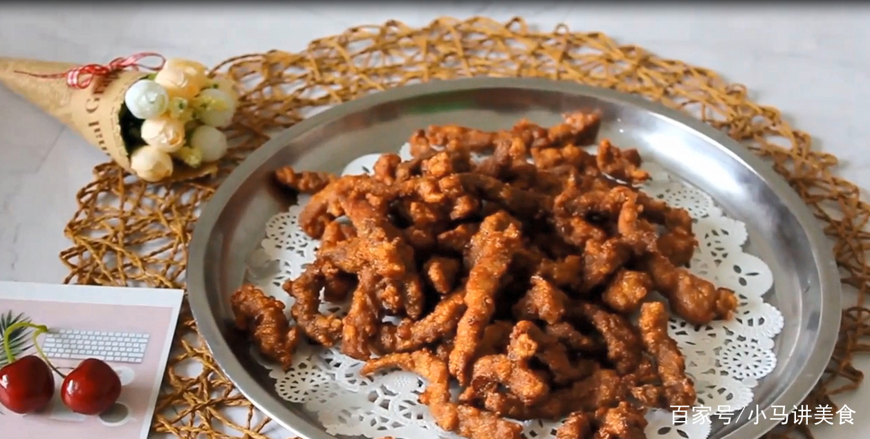 这才是炸酥肉最好吃的做法,传统的炸酥肉的做法