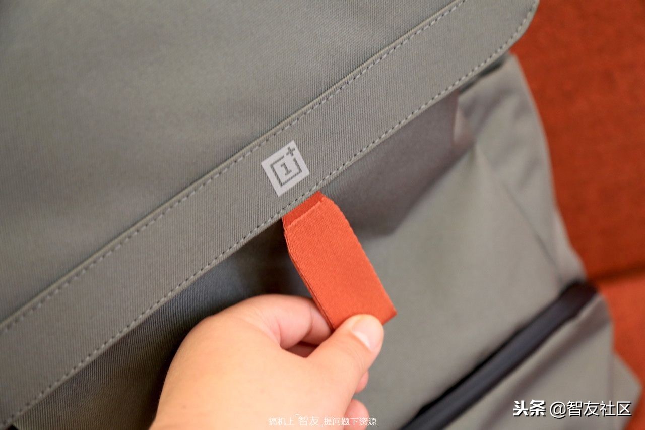 一加双肩包explorer测评,一加explorer双肩包评测