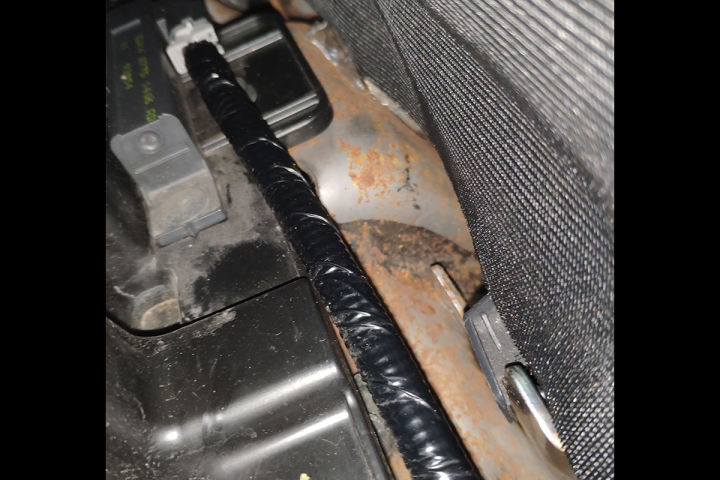 英菲尼迪fx35漆面带自修复吗,英菲尼迪fx35补漆事故