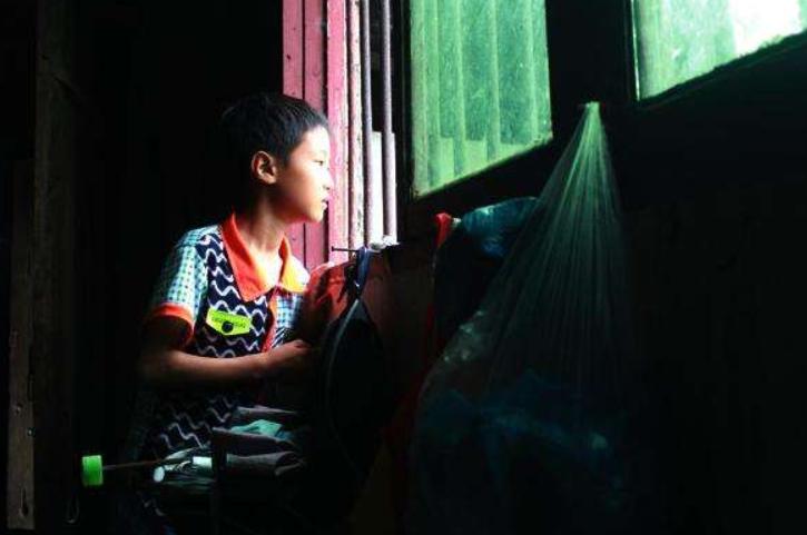 变性人李二毛：曾是夜场小王子，为爱情变“女人”却惨遭抛弃