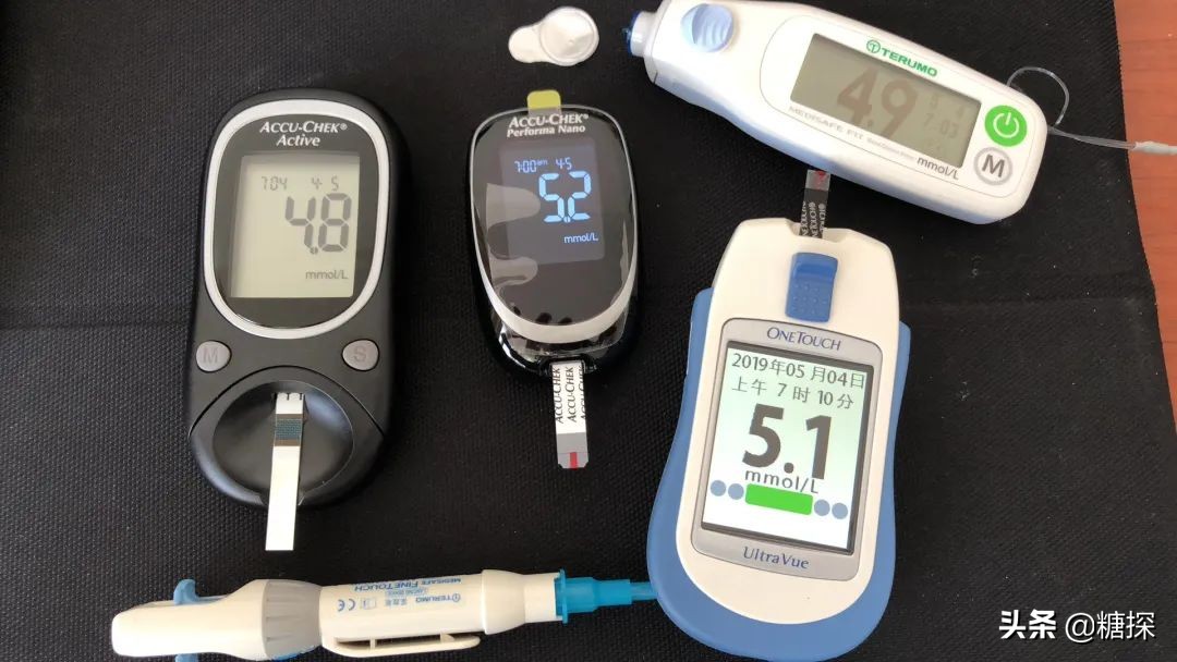 看10个手指测血糖结果,老年人用血糖仪测11个血糖