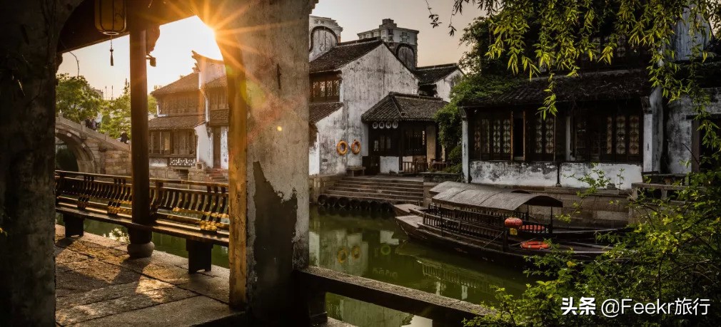 榛勭鎷嶆垙鍙ら晣,娴欐睙杩欎釜鍋忓兓鐨勫皬鍘垮煄