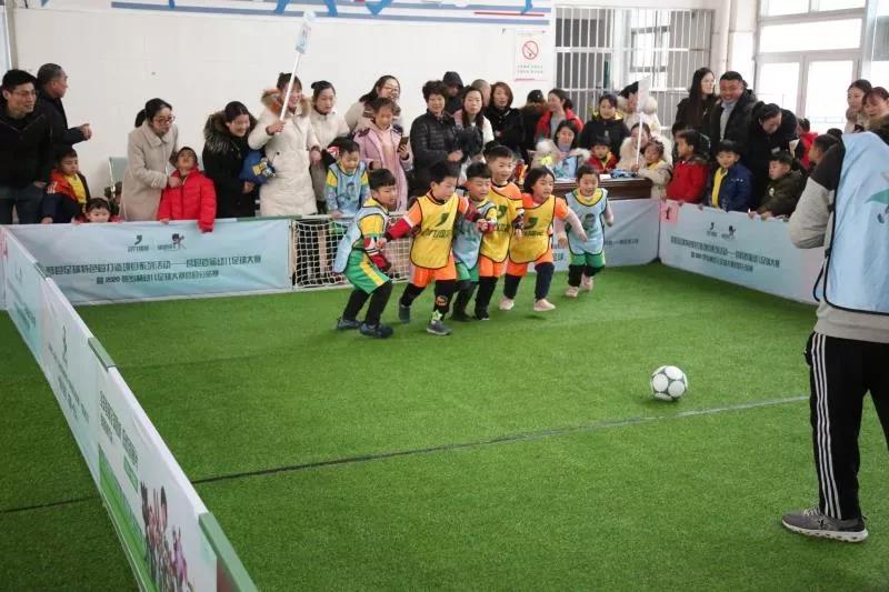 快乐足球大比赛,莒县一小足球比赛