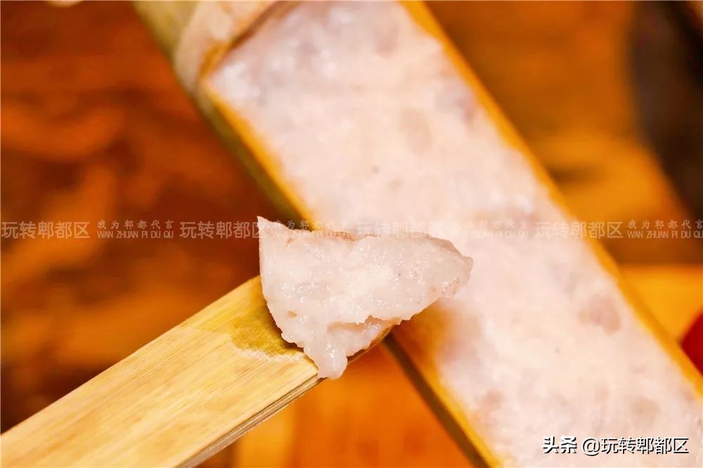 重庆来的集市火锅，就在郫都区蜀都万达！！吃相因去喽