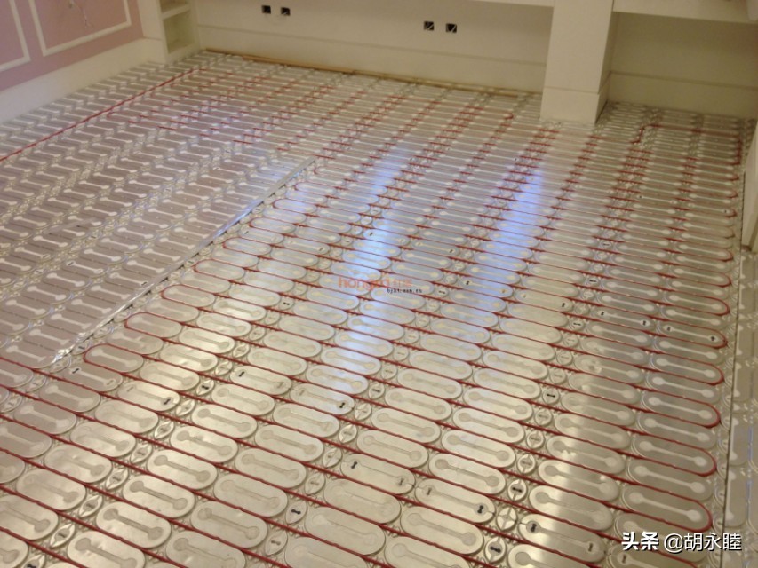 电地暖55平采暖面积安装费用多少,电地暖和燃气地暖哪个使用成本低