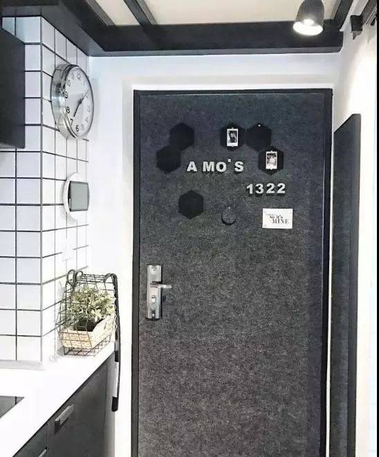 猪肝色的门用色粉怎么调色,怎么改造猪肝色房间简单又漂亮