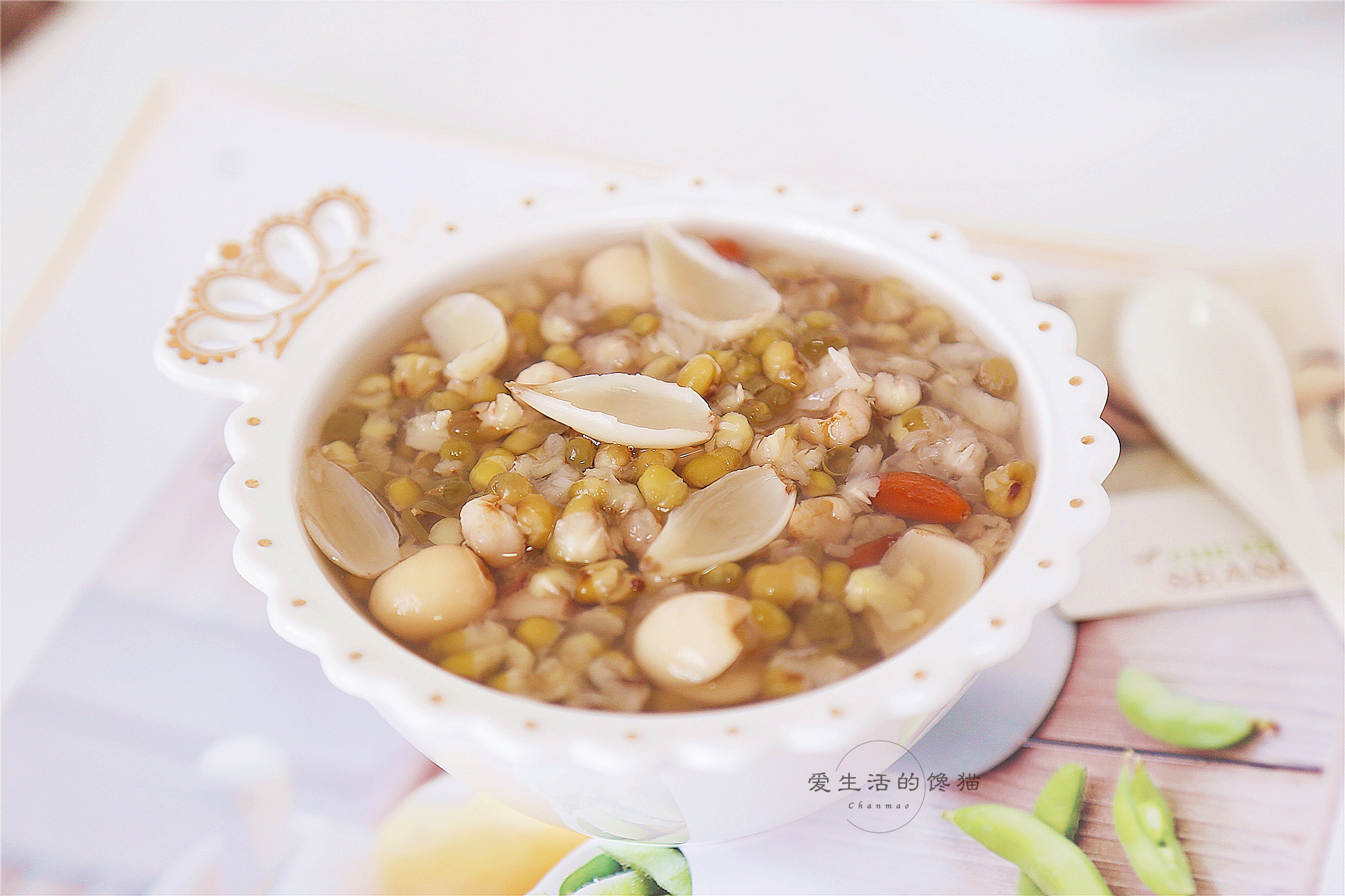 热天烦躁失眠，不如试试喝这汤，清心润肺，安神除烦，睡得香甜