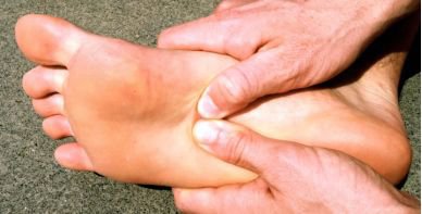 改善脚型的鞋垫真的有用吗,缓解足部疲劳鞋垫测评