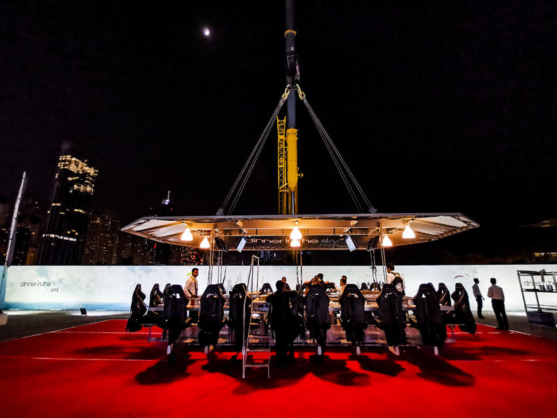 沙漠浪漫之旅迪拜,从天空进入海底