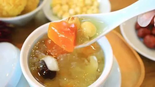 养肺润肺的呼吸最佳方法,养肺的正确呼气和吐气