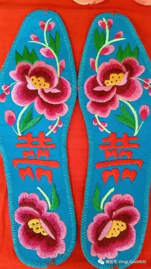 鞋垫上的刺绣艺术欣赏,鞋垫刺绣怎么刺绣熊猫嘴巴