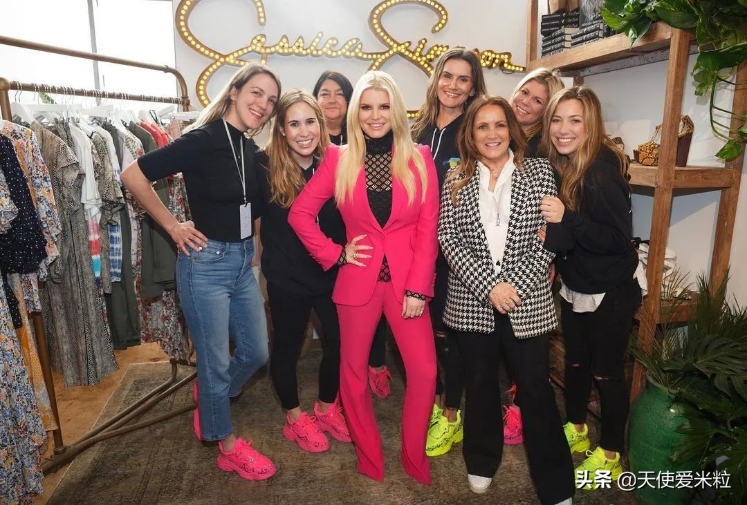 6500万美元买回尊严，前偶像女歌手杰西卡·辛普森的商战爽文