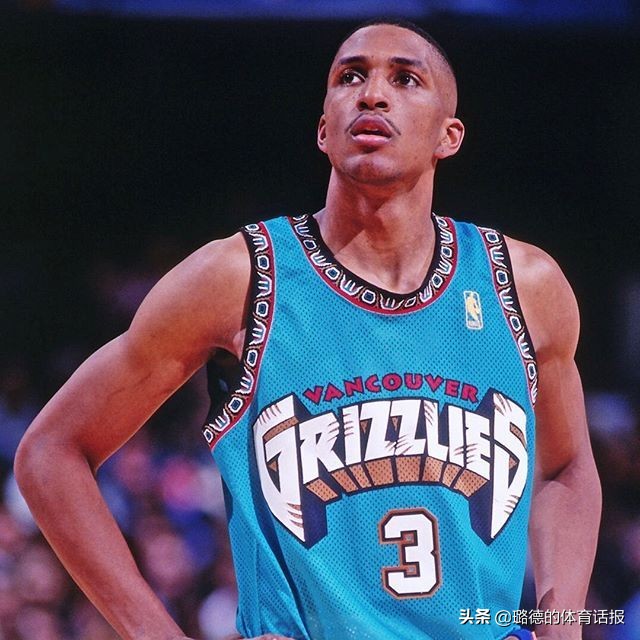 三号艾弗森,球衣三号艾弗森