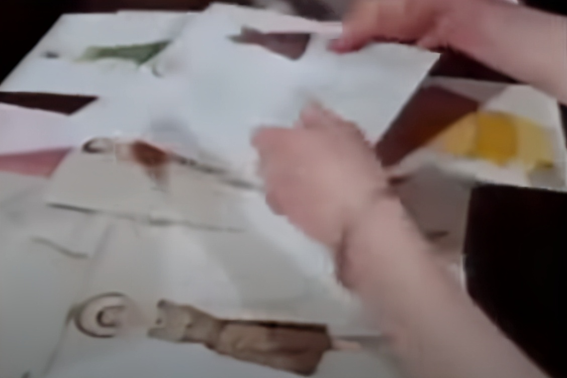 英女王下令封杀50年！王室私生活*片禁**遭泄露，百万人在线吃瓜