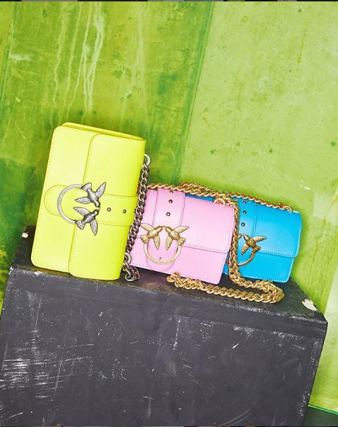 pinko燕子包怎么500块都能买到了,pinko黑色翅膀燕子包2018年款