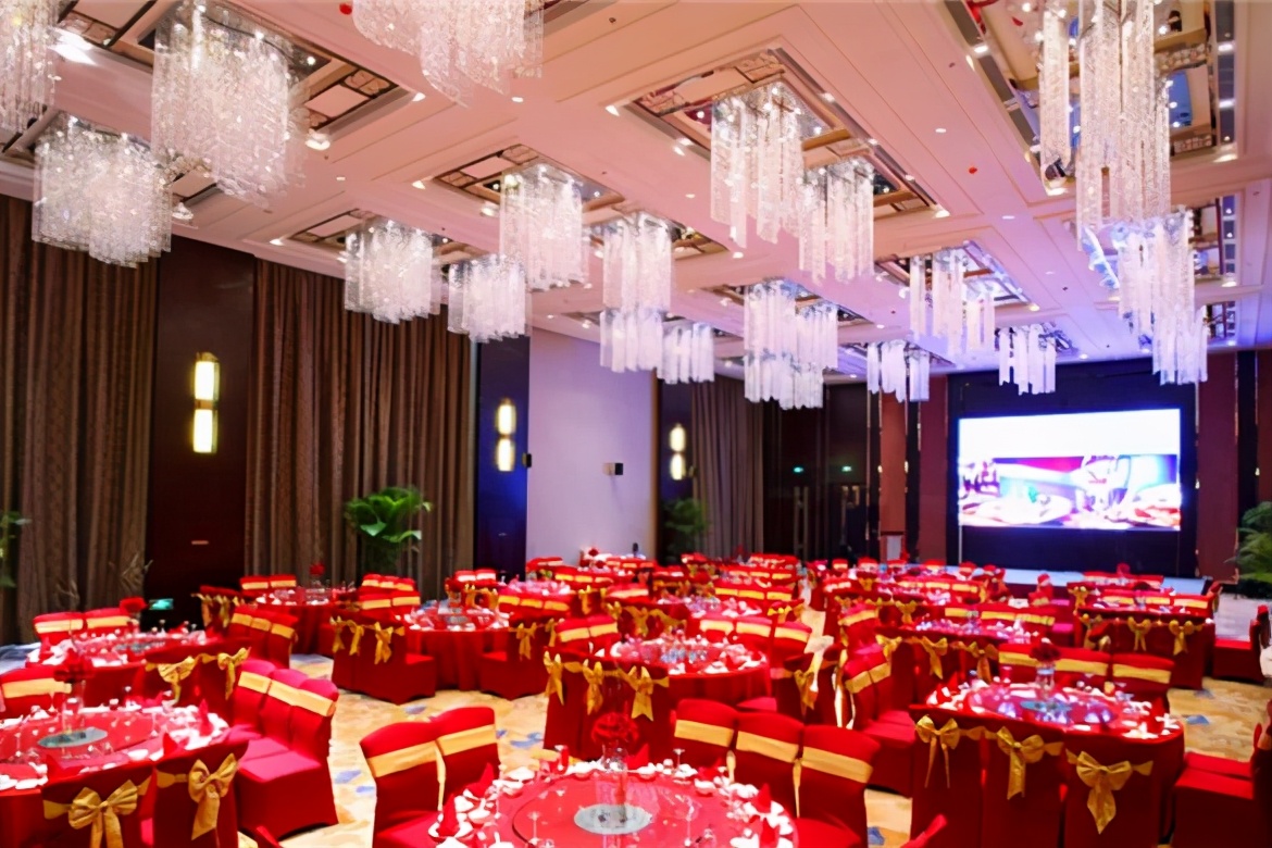 西安哪些酒店适合办婚宴,西安婚宴酒店性价比排名