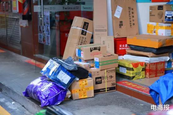 我在菜鸟驿站做社区KOL，一年赚了200万