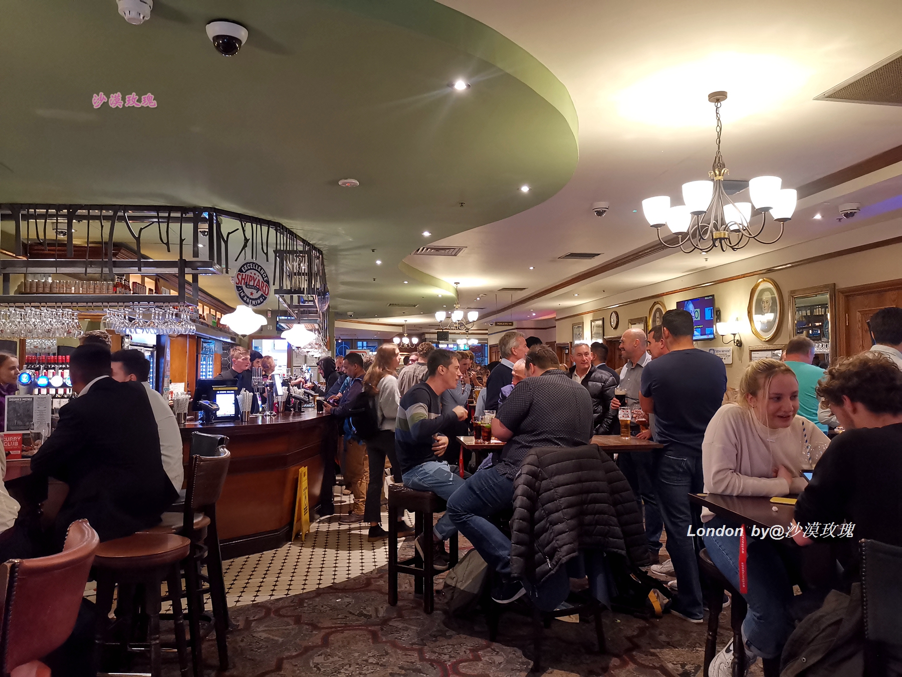 英国伦敦西区一个著名公园,这里是伦敦用英语怎么读