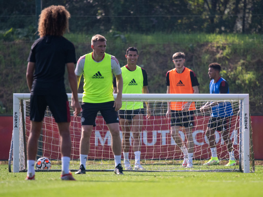 妖人边前卫,妖人边锋史蒂文贝戈文