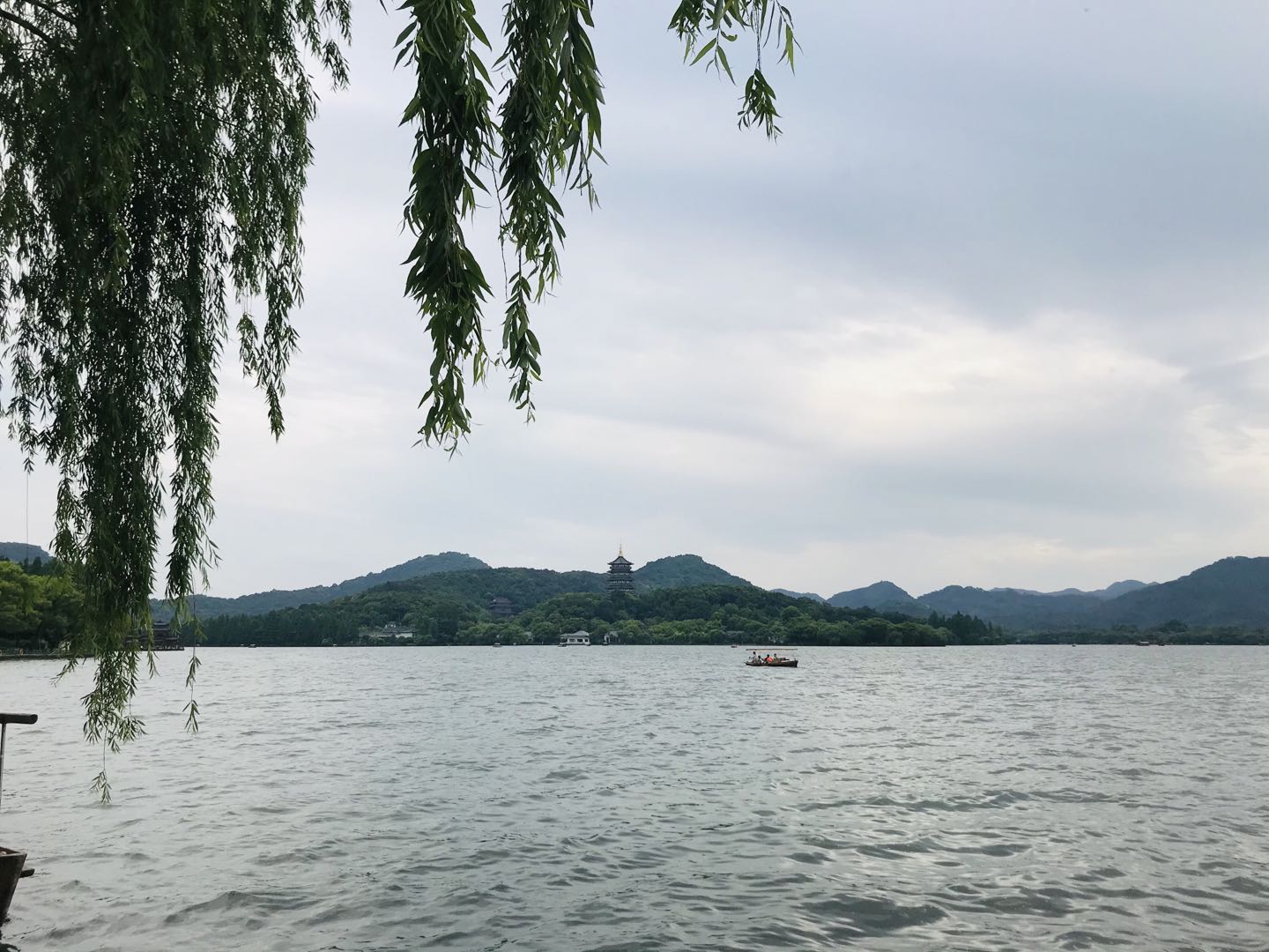 忆江南最忆是杭州是谁说的,忆江南最忆是杭州朗诵