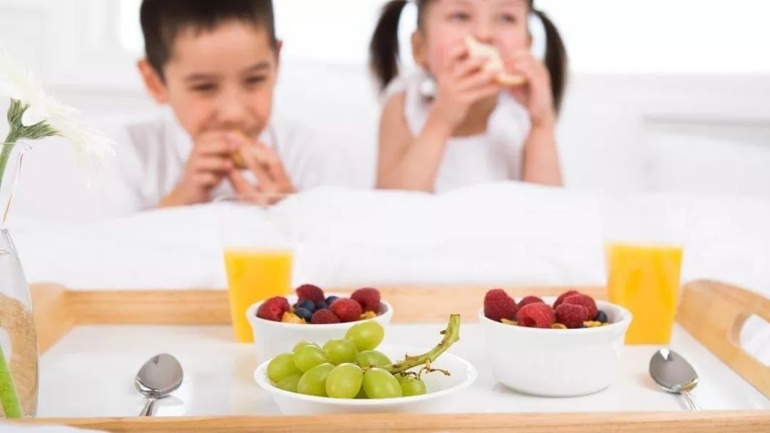宝宝不吃水果怎么办小技巧,孩子特别爱吃水果怎么办