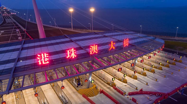 港珠澳大桥为什么走车的少,港珠澳大桥为什么车辆稀疏