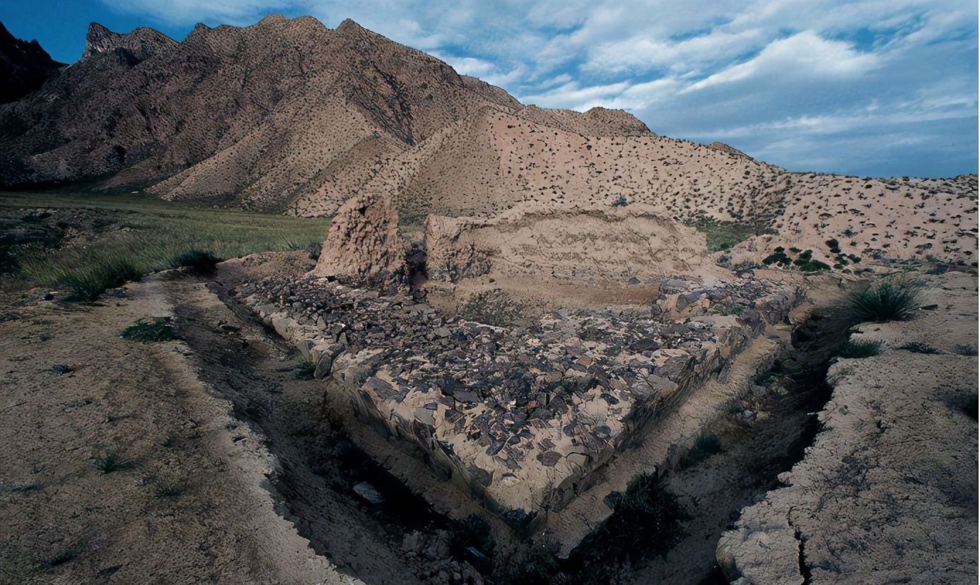 青海九层妖塔真实的照片,九层妖塔的现实原型