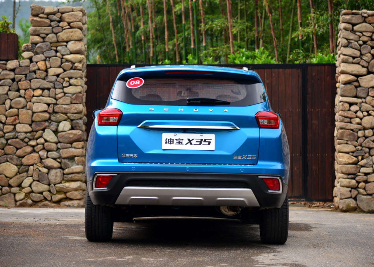 北汽绅宝x35多少钱全款,北汽绅宝x35有2018款的吗