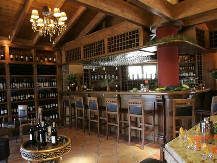 酒吧减震隔音装修怎么做,酒吧隔音降噪的控制方法