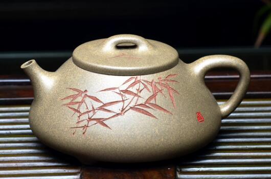 紫砂壶紫泥朱泥绿泥段泥,紫砂壶紫泥红泥绿泥泡什么茶