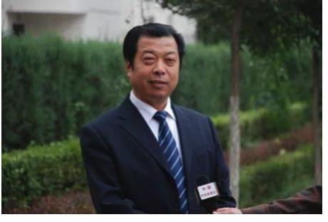 从农民到富豪小说,从农民一步步升官