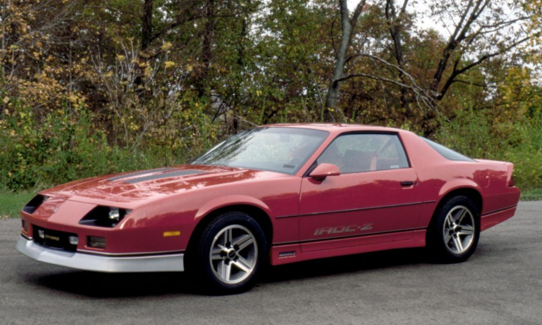 雪佛兰科迈罗第一代到第六代,雪佛兰科迈罗爆改蓝色版