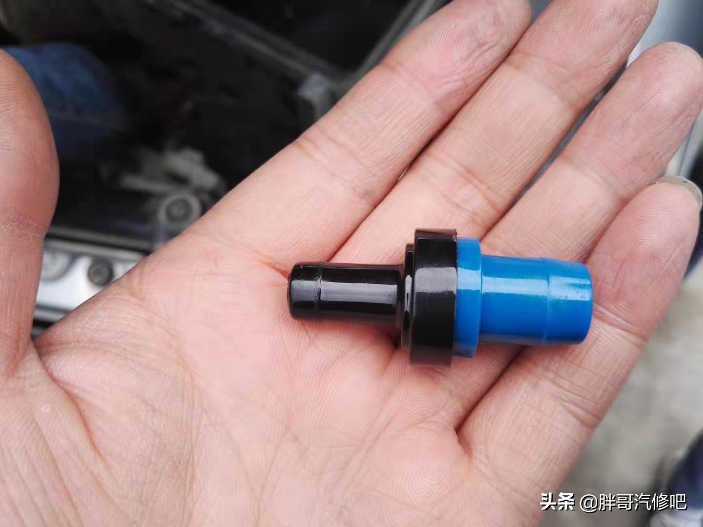 发动机曲轴通风阀在哪里,曲轴强制通风阀靠什么打开