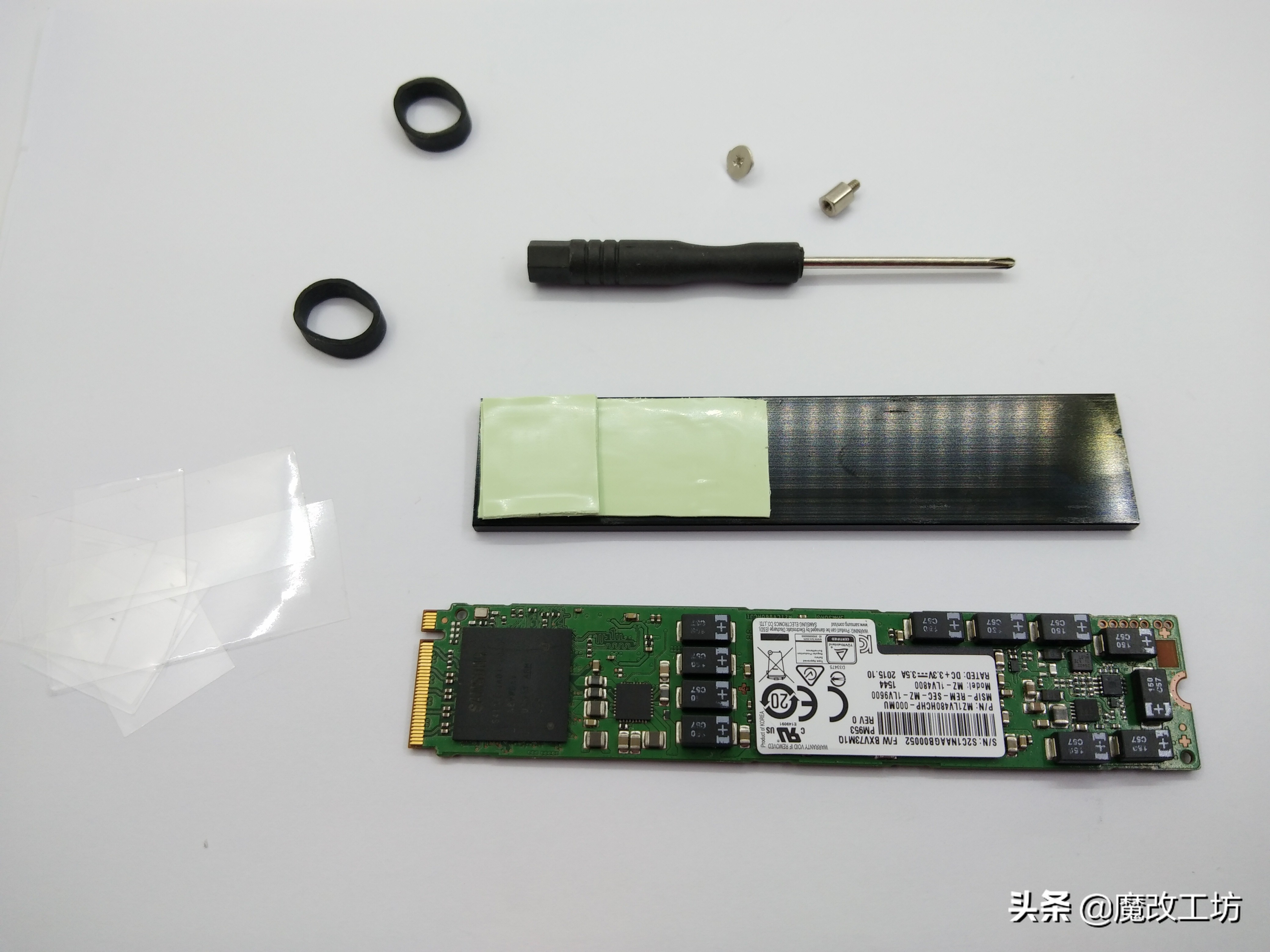 三星固态移动硬盘拆解出固态内存,三星1tb移动固态硬盘拆解视频