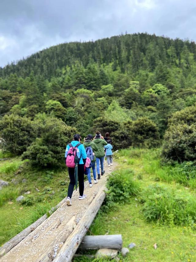 游学夏令营第一天完美收官,2023夏令营游学十大排名